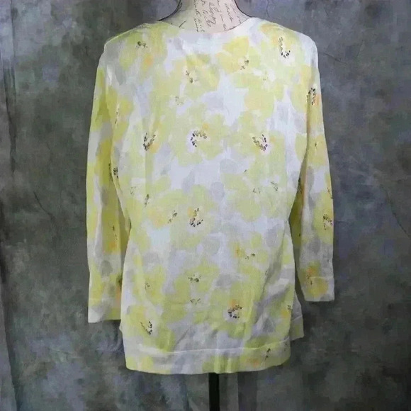 Charter Club Yellow sequins button down sweater w/pattern size XL - Picture 3 of 8